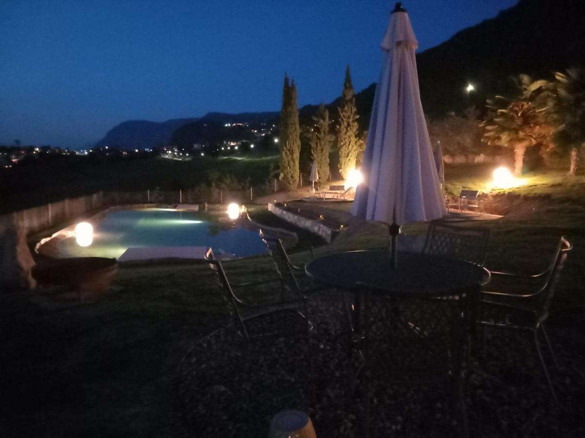 Burgunderhof Villa Montagna Kültér fotó